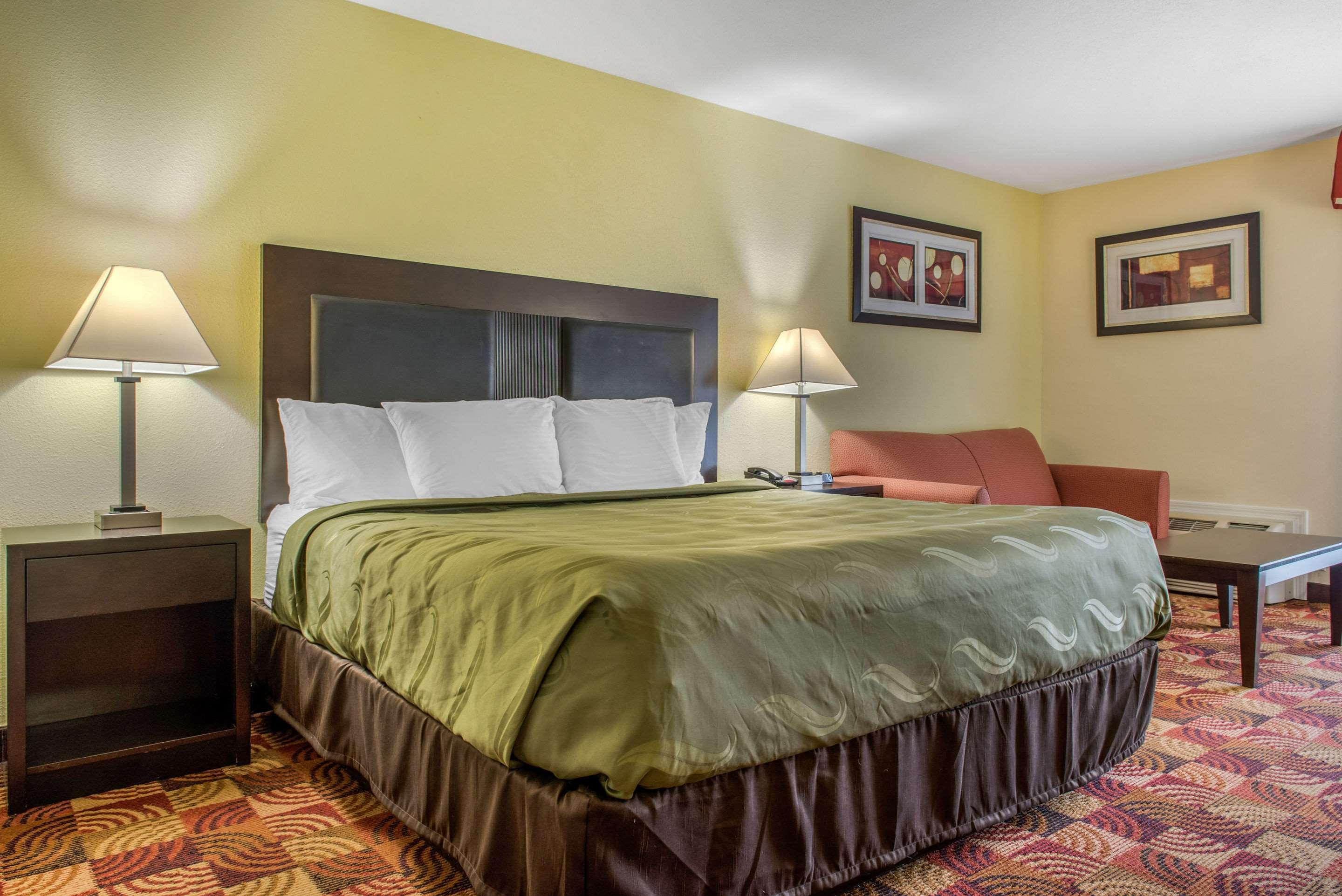 Quality Inn Bloomington Near University Exterior foto