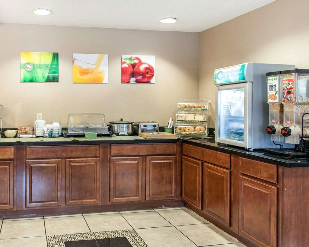 Quality Inn Bloomington Near University Restaurante foto